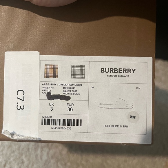 Burberry slides - Picture 4 of 4